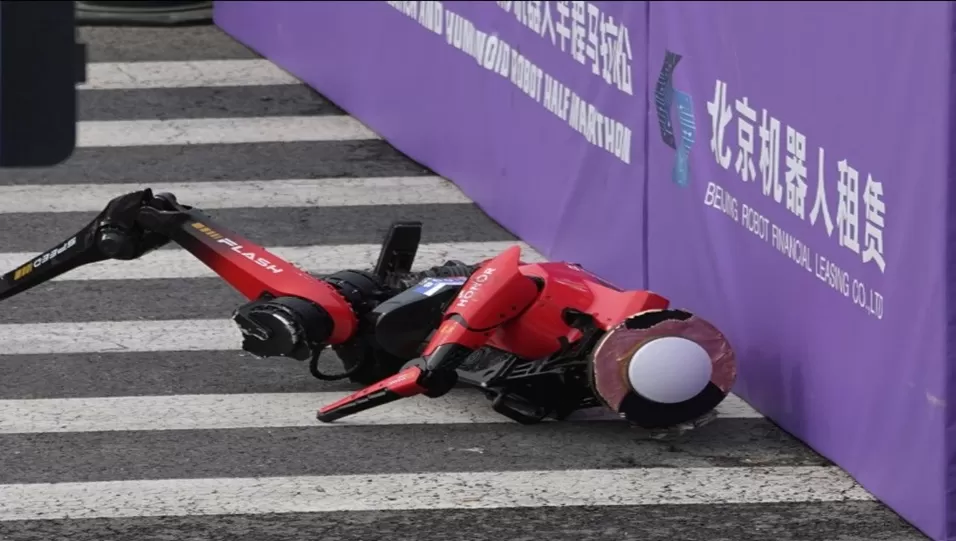 خامیوں سے پاک نہیں تھا مقابلہ